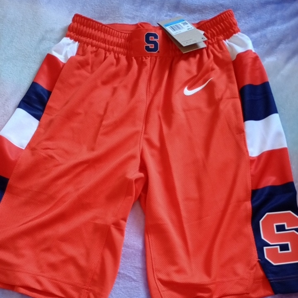 Nike Mens Orange and Navy Sports Shorts Size M